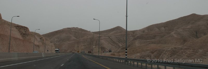 20100411_115925 D300.jpg - Leaving Jerusalem.  Jerusalem itself is hilly and there are several hills to pass over when leaving Jerusalem to the East